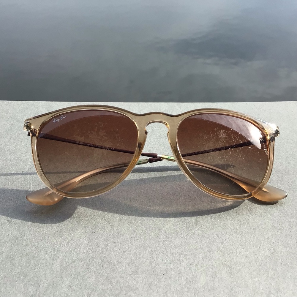 Ray-Ban Erika Pilot RB4171 Translucent Amber Frame with Brown Gradient Lenses